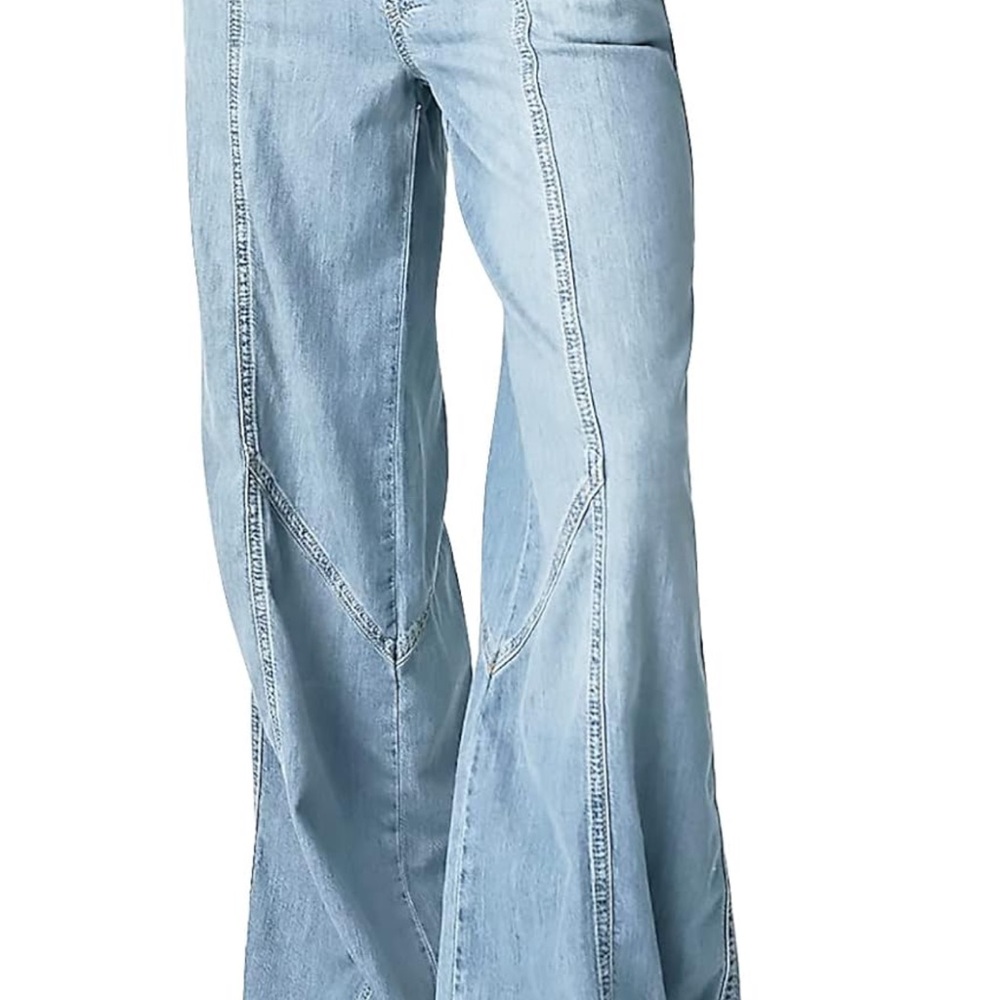 Women's Light Blue Flared Jeans